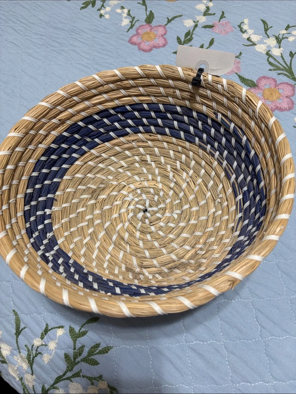 Precious Heavy Sturdy Round Deep Unbranded Blue & Tan basket PreOwned